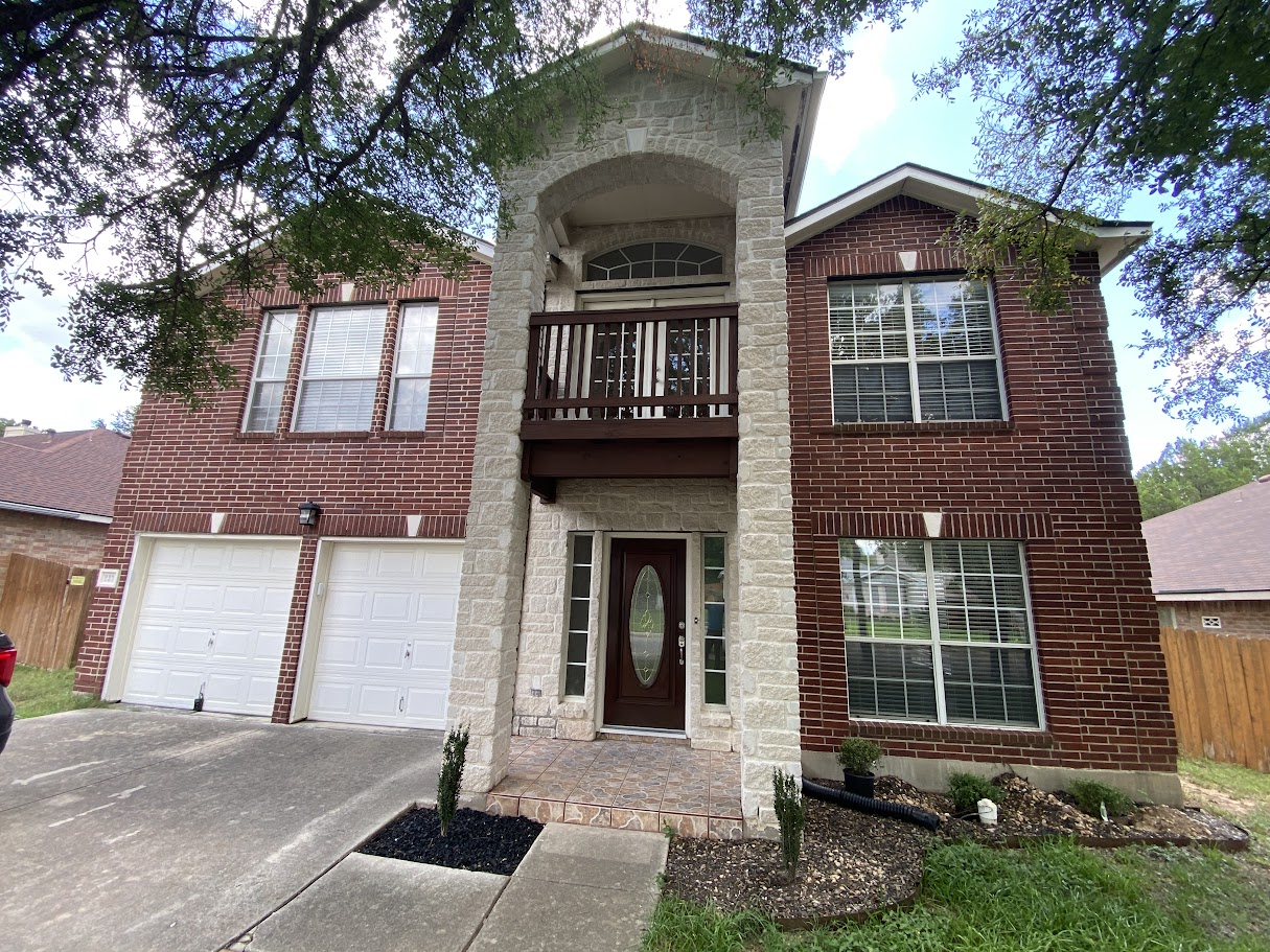 Property main image